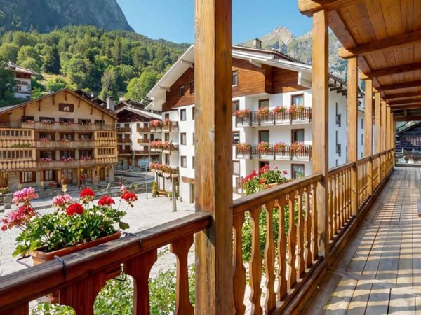 appartamento in vendita ad Alagna Valsesia in zona Wittwosma