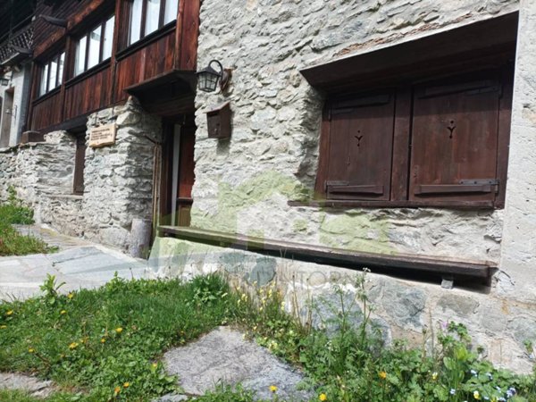 appartamento in vendita ad Alagna Valsesia in zona Cà Morca
