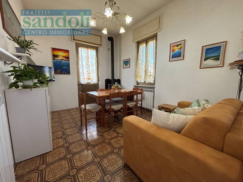 casa indipendente in vendita ad Albano Vercellese