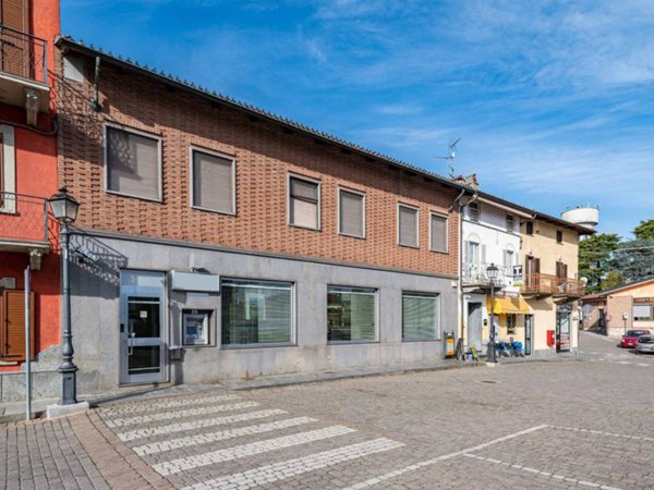 villa in vendita ad Alice Castello