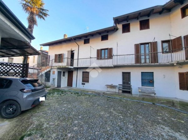 appartamento in vendita ad Alice Castello