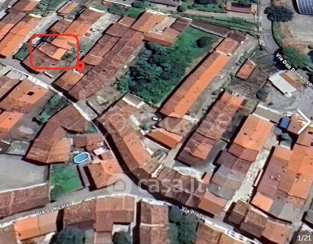 casa indipendente in vendita ad Alice Castello