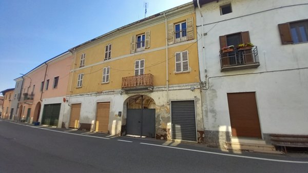 appartamento in vendita ad Arborio