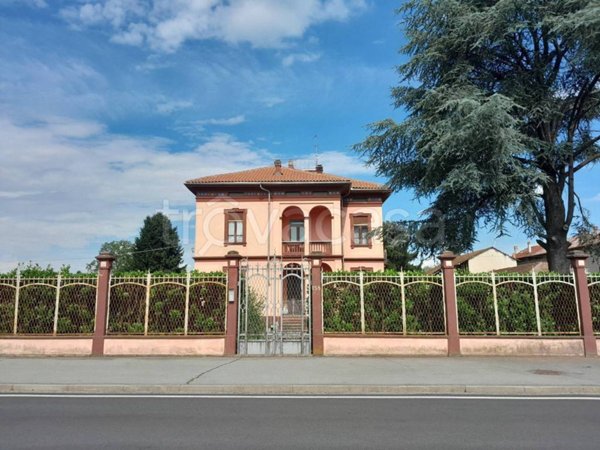 casa indipendente in vendita ad Arborio