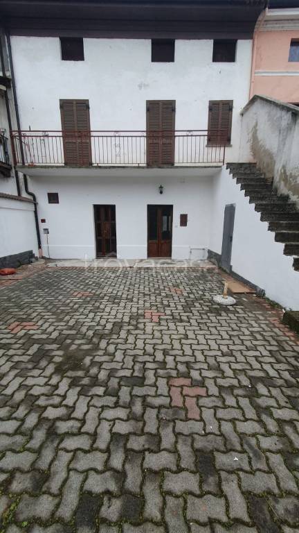 casa indipendente in vendita ad Asigliano Vercellese