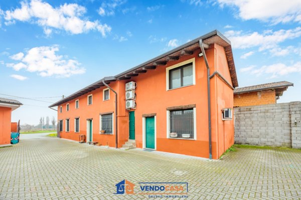 appartamento in vendita ad Asigliano Vercellese