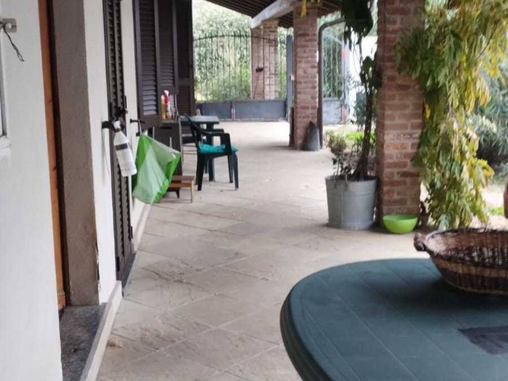 casa indipendente in vendita ad Asigliano Vercellese
