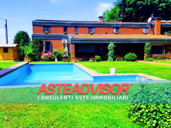 casa indipendente in vendita ad Asigliano Vercellese