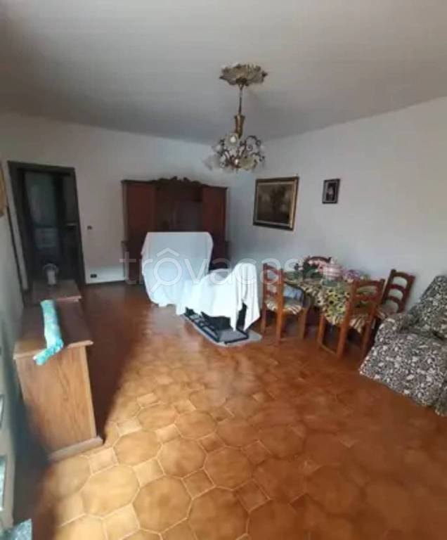 casa indipendente in vendita ad Asigliano Vercellese