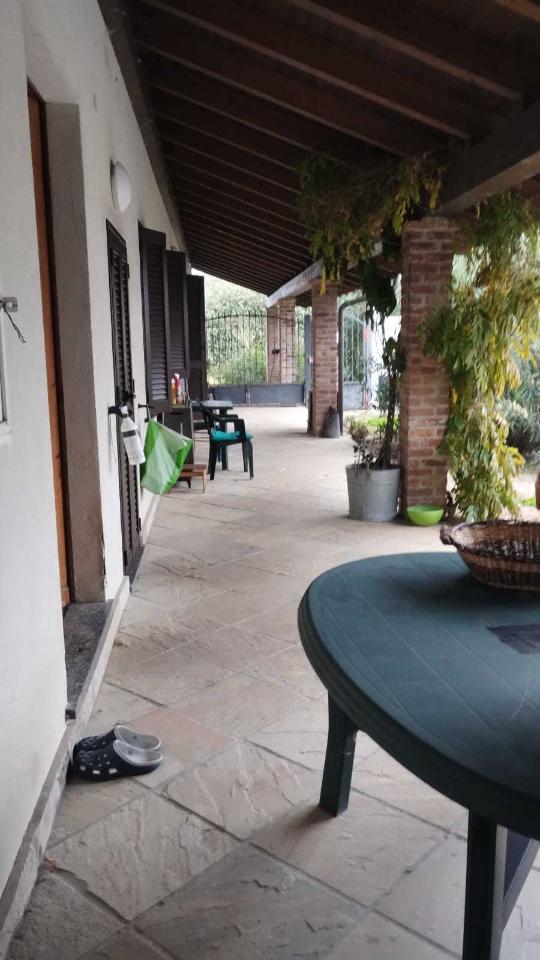 casa indipendente in vendita ad Asigliano Vercellese