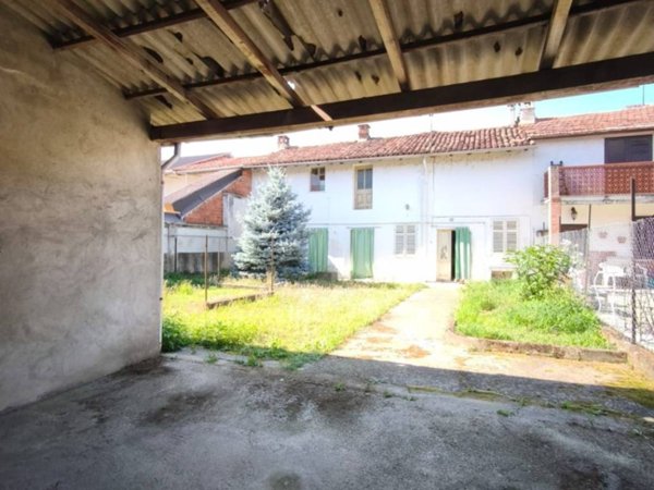 casa indipendente in vendita ad Asigliano Vercellese
