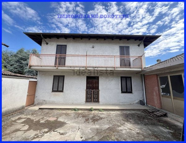 casa indipendente in vendita ad Asigliano Vercellese