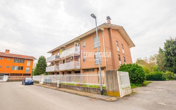 appartamento in vendita ad Asigliano Vercellese