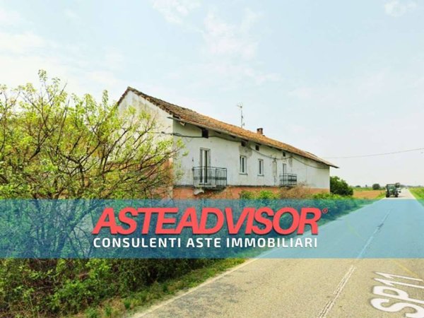 casa indipendente in vendita a Bianzè