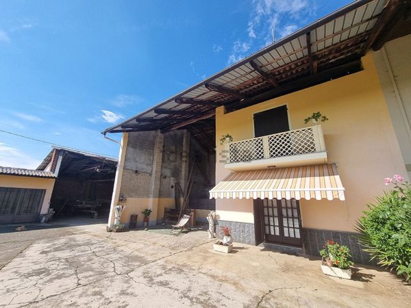 appartamento in vendita a Bianzè