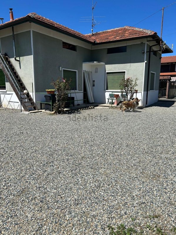 casa indipendente in vendita a Bianzè