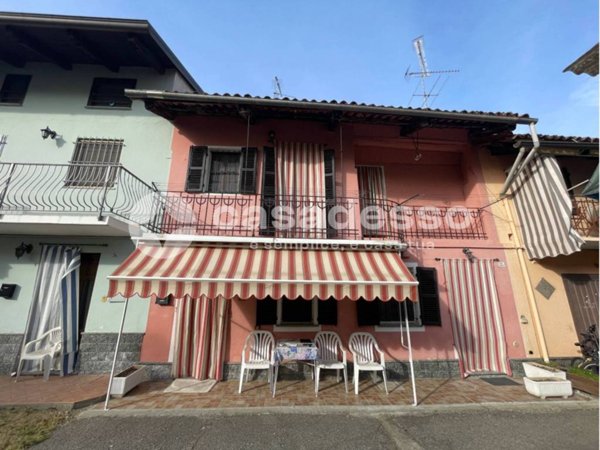 casa indipendente in vendita a Bianzè