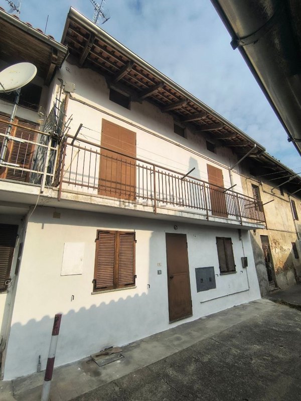 appartamento in vendita a Bianzè