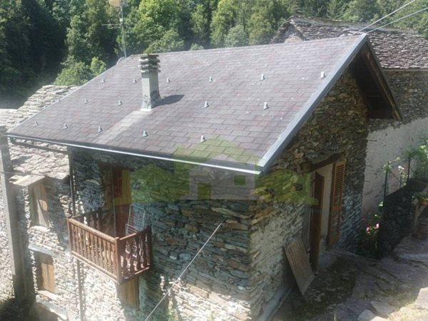 casa indipendente in vendita a Boccioleto