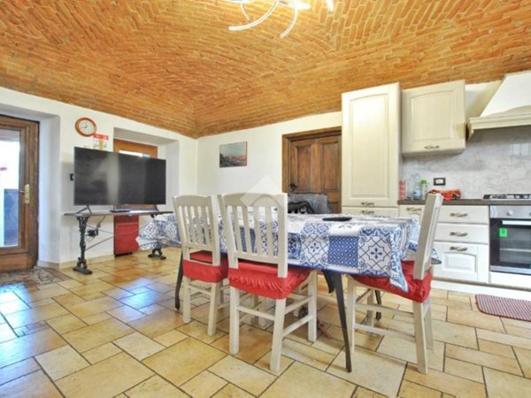 casa indipendente in vendita a Borgo d'Ale