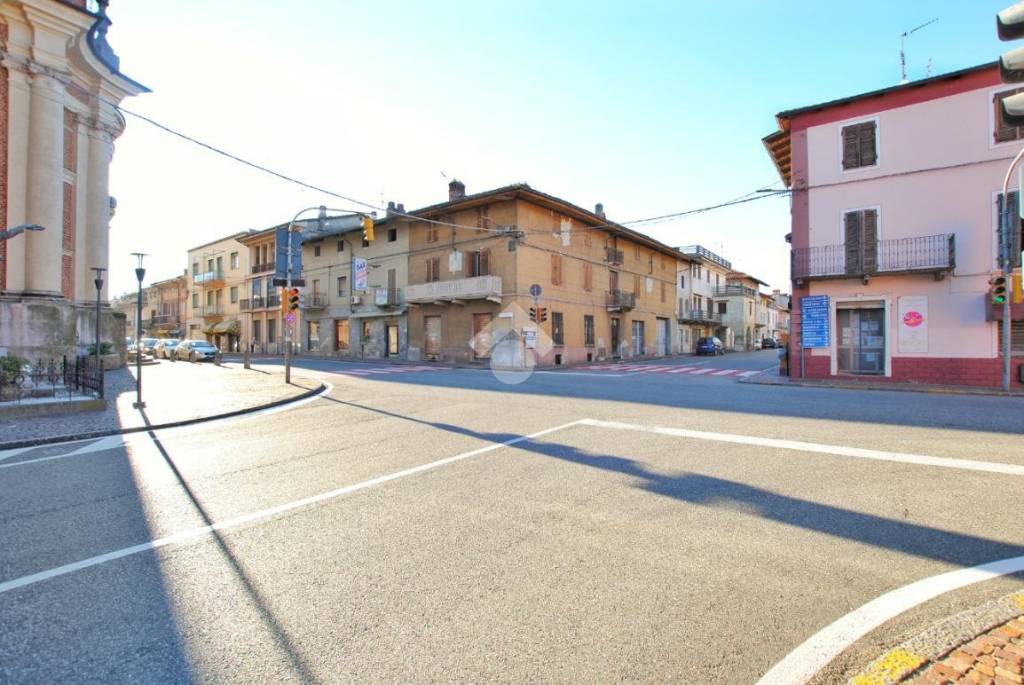 negozio in vendita a Borgo d'Ale