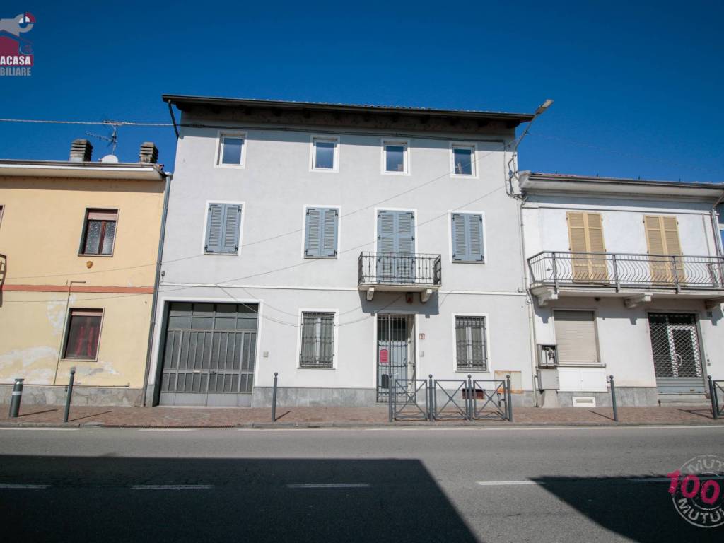 casa indipendente in vendita a Borgo d'Ale