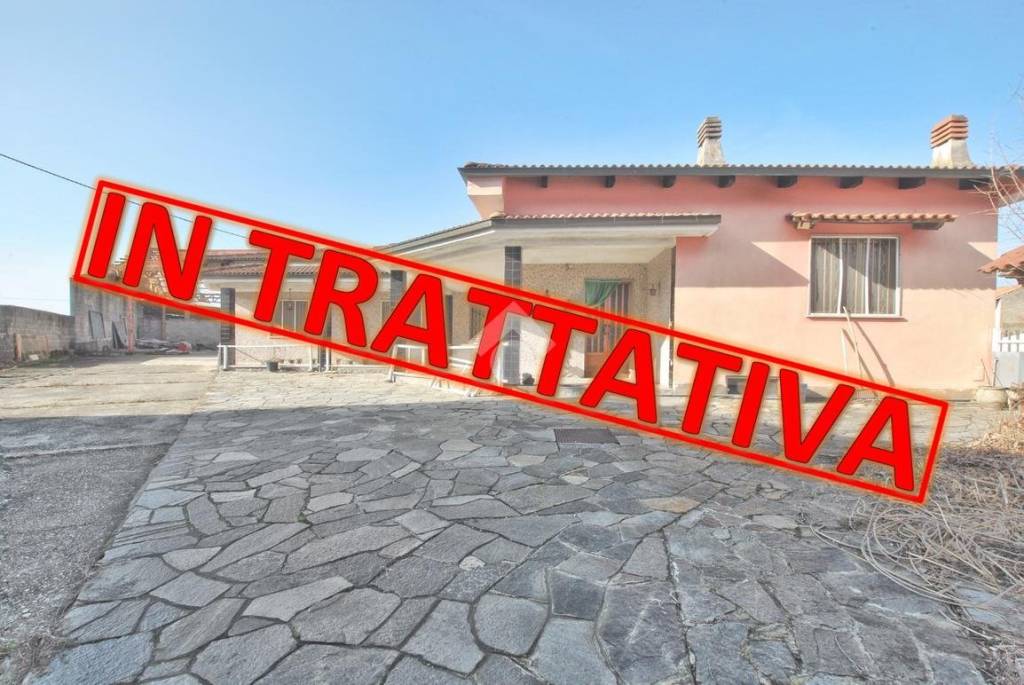 casa indipendente in vendita a Borgo d'Ale