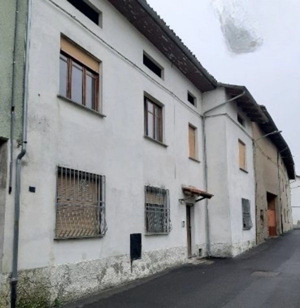 casa indipendente in vendita a Borgo d'Ale