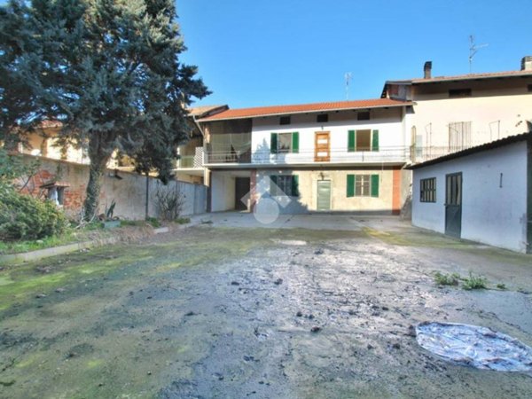 casa indipendente in vendita a Borgo d'Ale