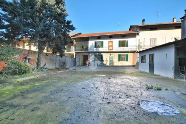 casa indipendente in vendita a Borgo d'Ale