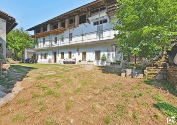 casa indipendente in vendita a Borgo d'Ale