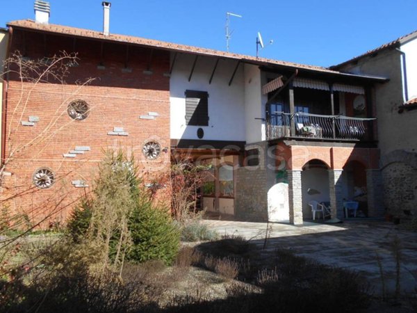 casa indipendente in vendita a Borgo d'Ale