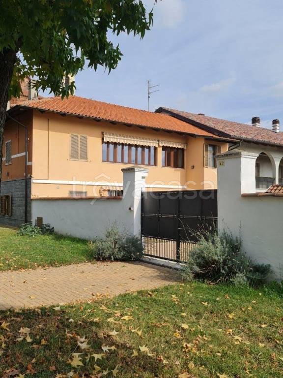casa indipendente in vendita a Borgo d'Ale
