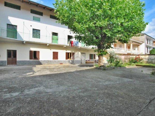casa indipendente in vendita a Borgo d'Ale