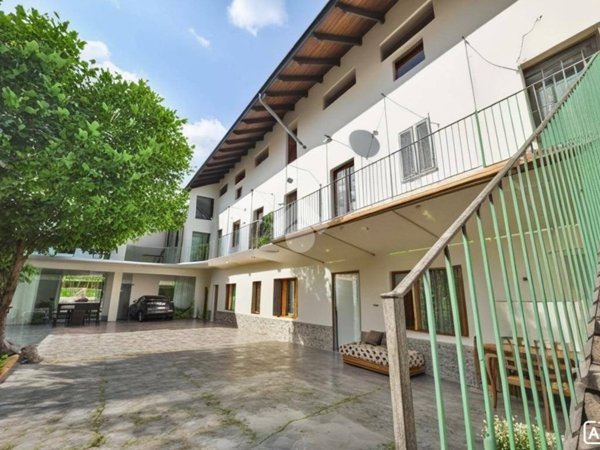 casa indipendente in vendita a Borgo d'Ale