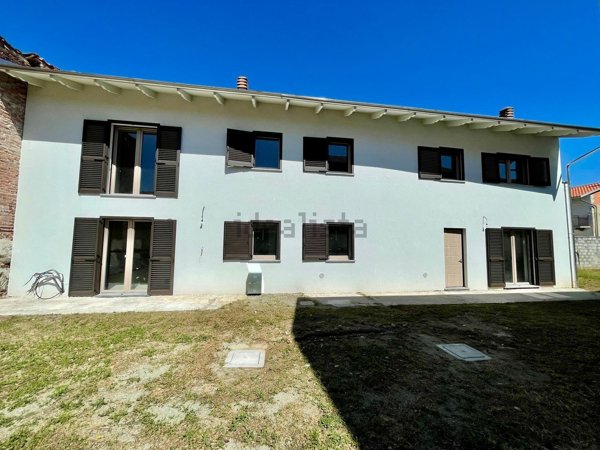 casa indipendente in vendita a Borgo d'Ale