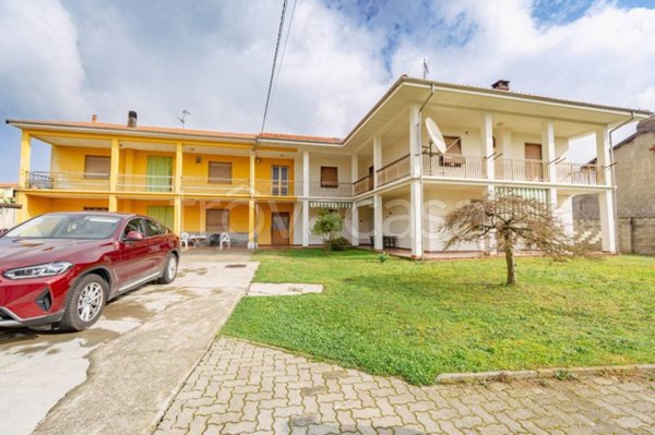 casa indipendente in vendita a Borgo d'Ale