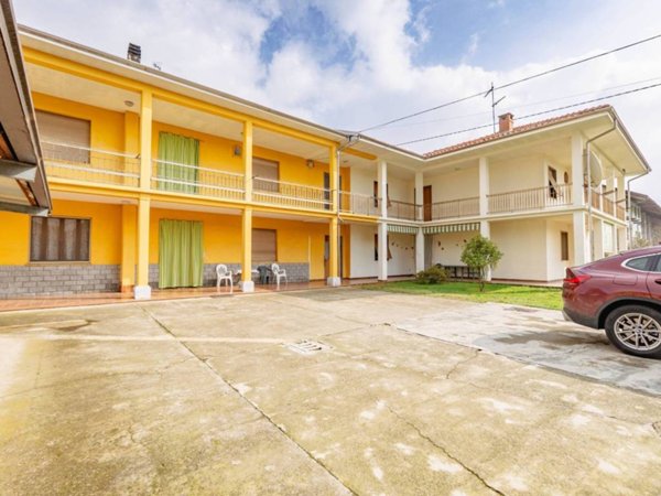 casa indipendente in vendita a Borgo d'Ale