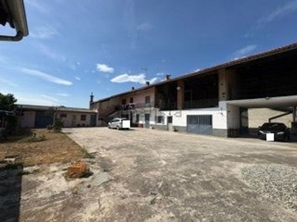 casa indipendente in vendita a Borgo d'Ale