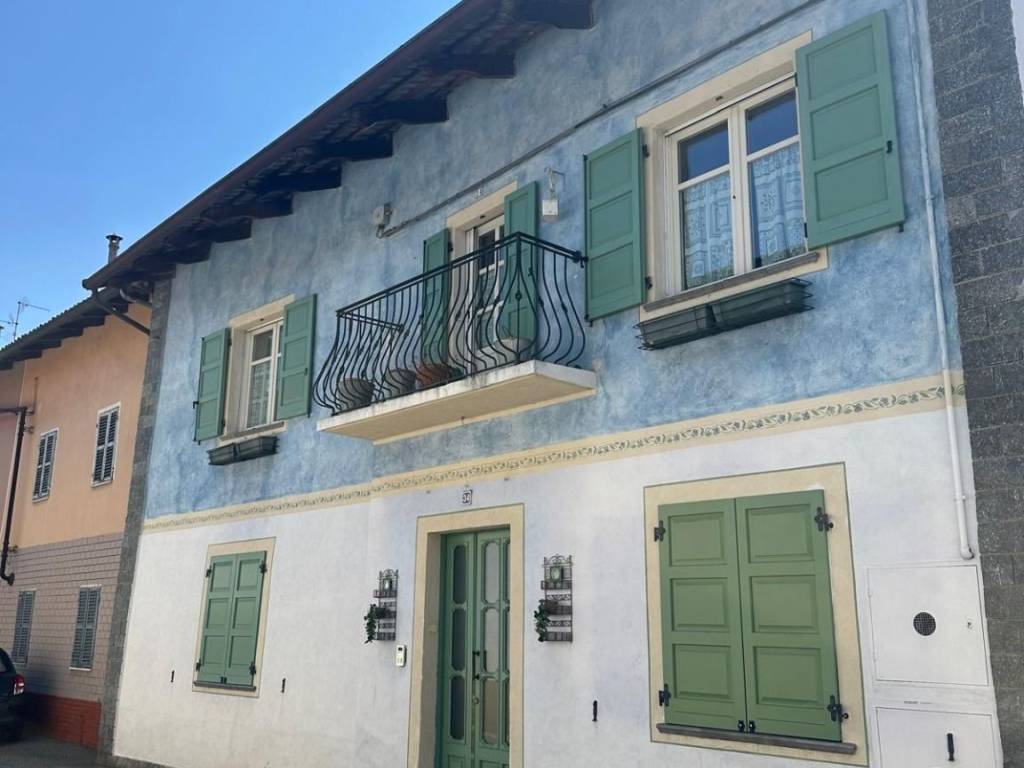 casa indipendente in vendita a Borgo d'Ale