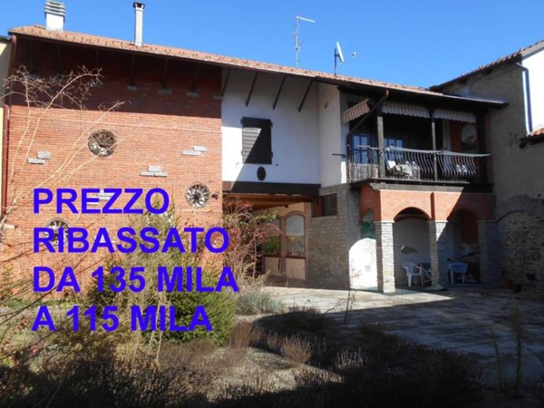 casa indipendente in vendita a Borgo d'Ale
