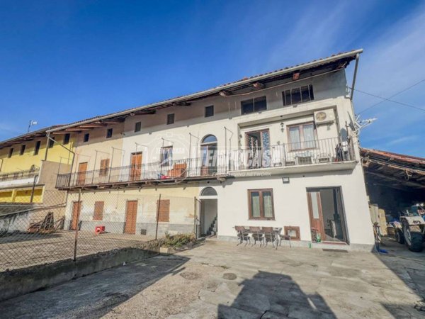 casa indipendente in vendita a Borgo d'Ale
