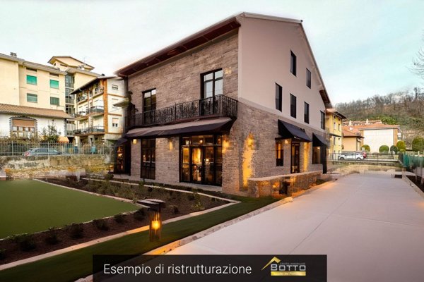 casa indipendente in vendita a Borgosesia