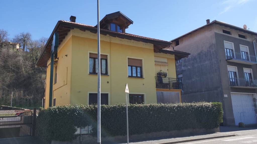 appartamento in vendita a Borgosesia