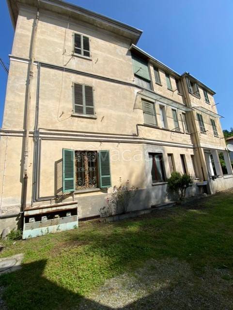 appartamento in vendita a Borgosesia