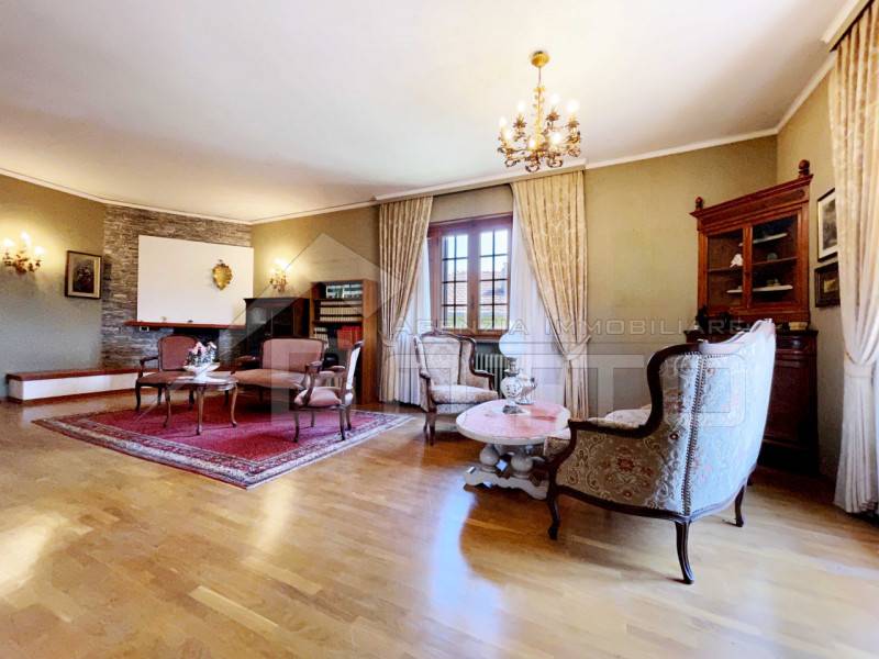 casa indipendente in vendita a Borgosesia