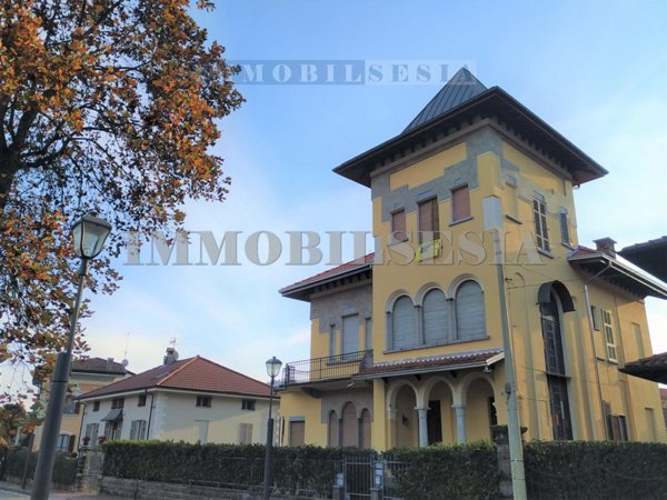 appartamento in vendita a Borgosesia