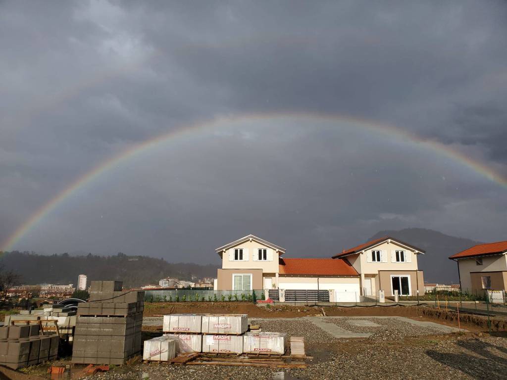 casa indipendente in vendita a Borgosesia