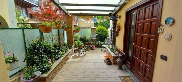 casa indipendente in vendita a Borgosesia