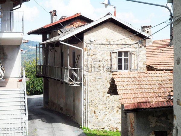 appartamento in vendita a Borgosesia